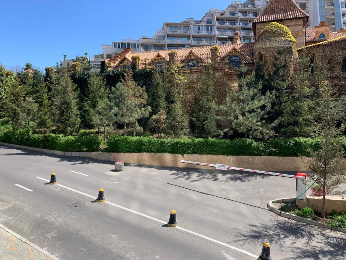 Gagarin Plaza Apartments Odessa Eksteriør bilde