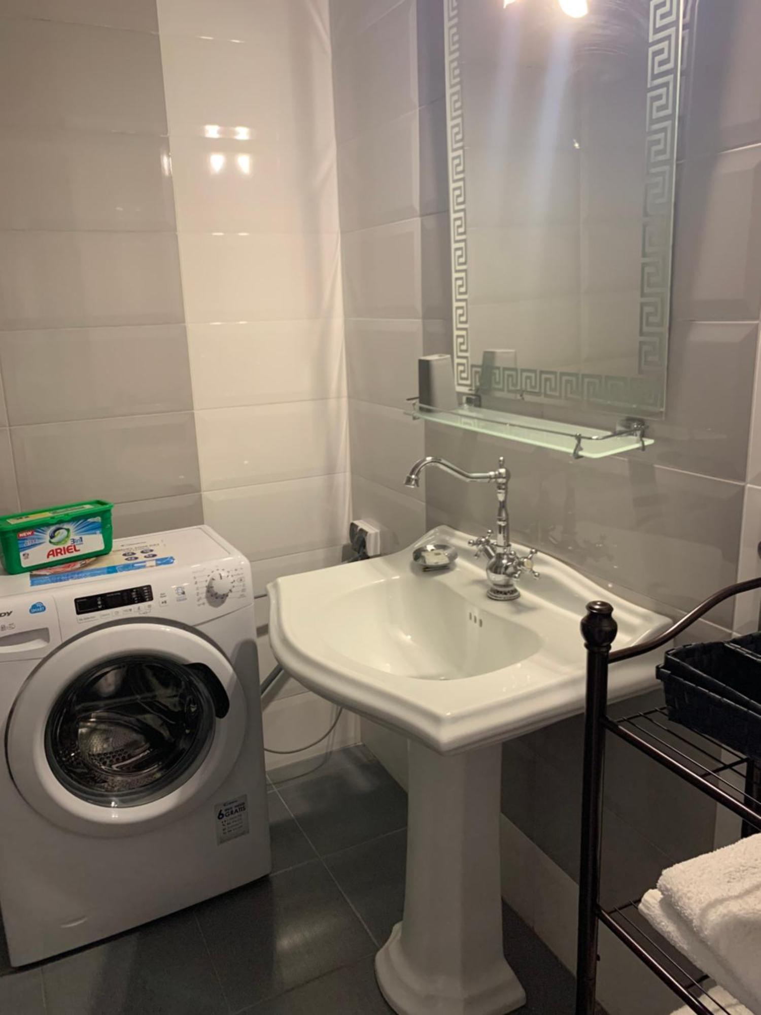 Gagarin Plaza Apartments Odessa Eksteriør bilde
