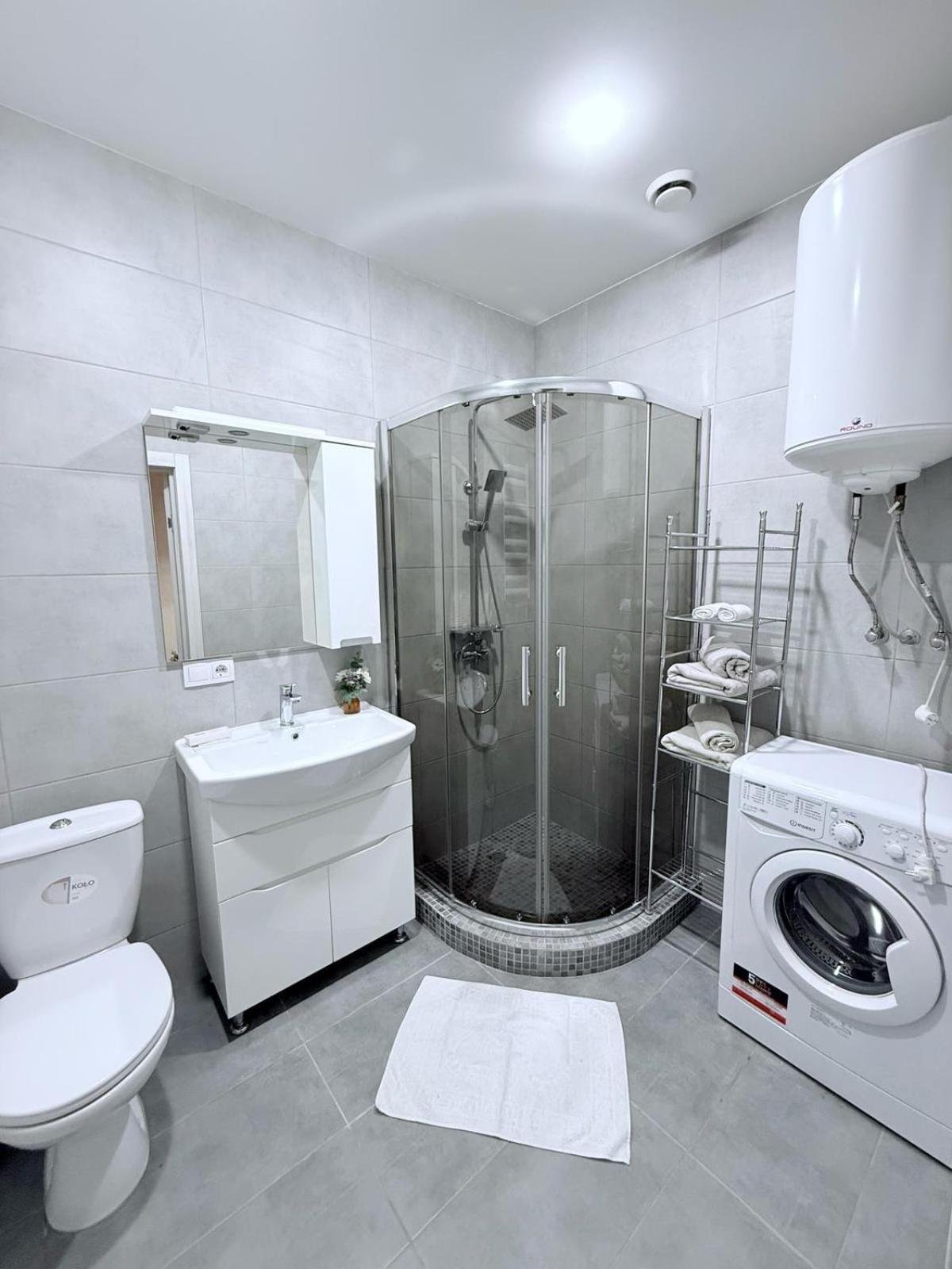Gagarin Plaza Apartments Odessa Eksteriør bilde