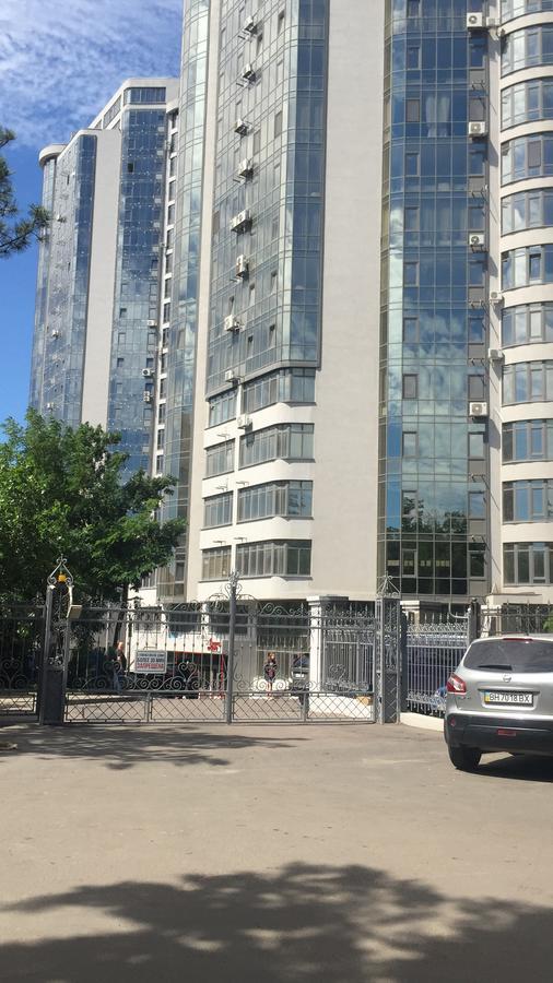 Gagarin Plaza Apartments Odessa Eksteriør bilde