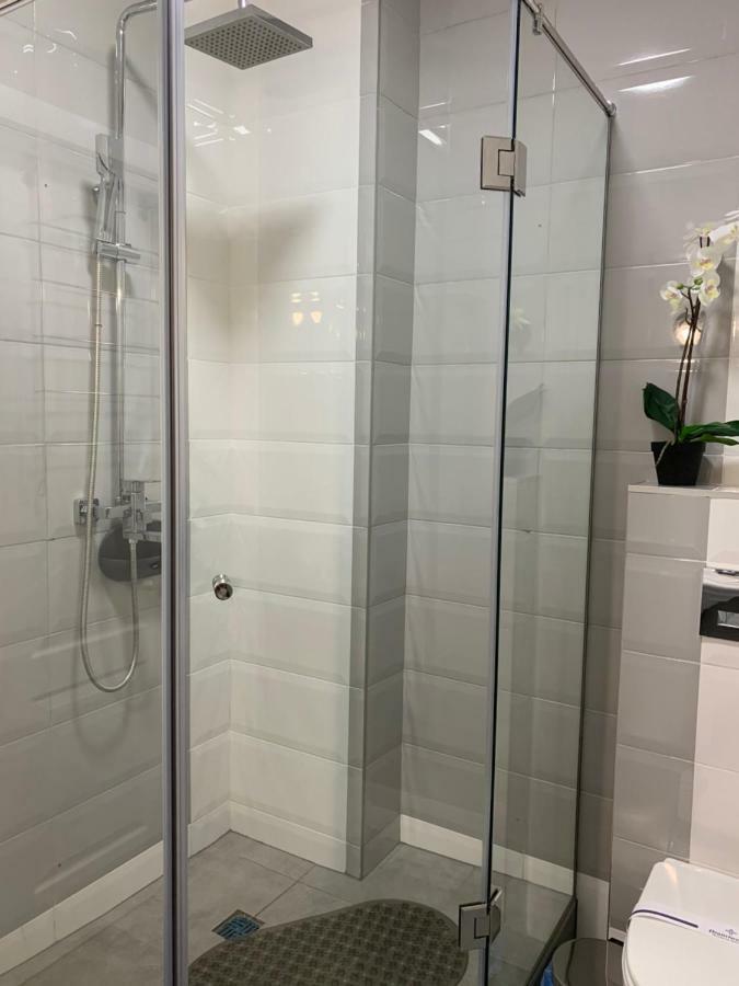 Gagarin Plaza Apartments Odessa Eksteriør bilde